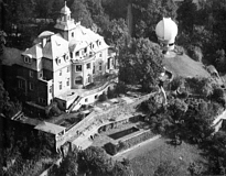 Instituts- und Wohngeb�ude Manfred von Ardenne